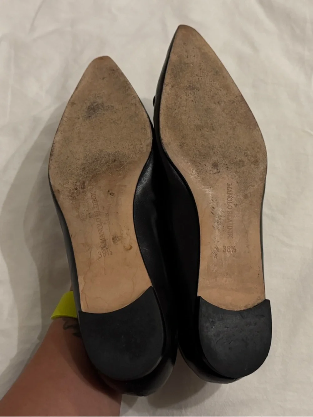 Manolo Blahnik Black Pointed Toe Leather Flats with Bow - Picture 8 of 8
